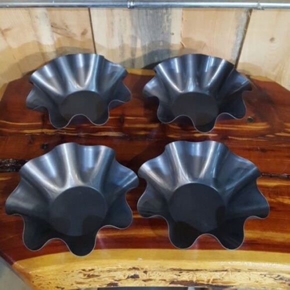 Other - Set of 4 Non-Stick Fluted Tortilla Shell Pans Taco Other - Set of 4 Non-Stick Fluted Tortilla Shell Pans Taco